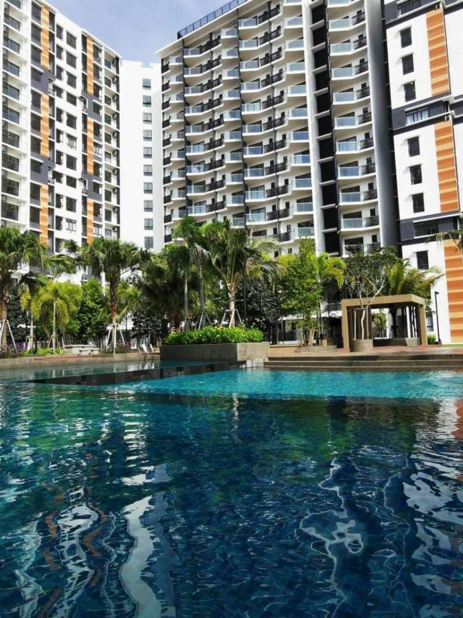 Timurbay By Dfamilia, Ground Floor Suite With Easy Access To The Pool And Beach Kuantan Exterior photo